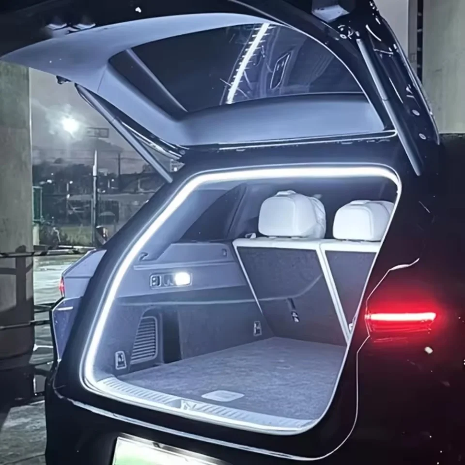 Auto-Kofferraumbeleuchtung mit hoher Helligkeit, Ambientebeleuchtung, Innendekoration, LED, kabellos