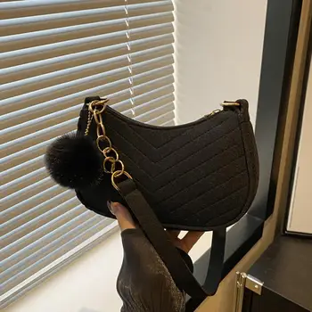 Mini Damen Umhängetaschen Mode Filz Damen Tasche Design Erweiterte Unterarm Handtaschen Mini Satteltasche