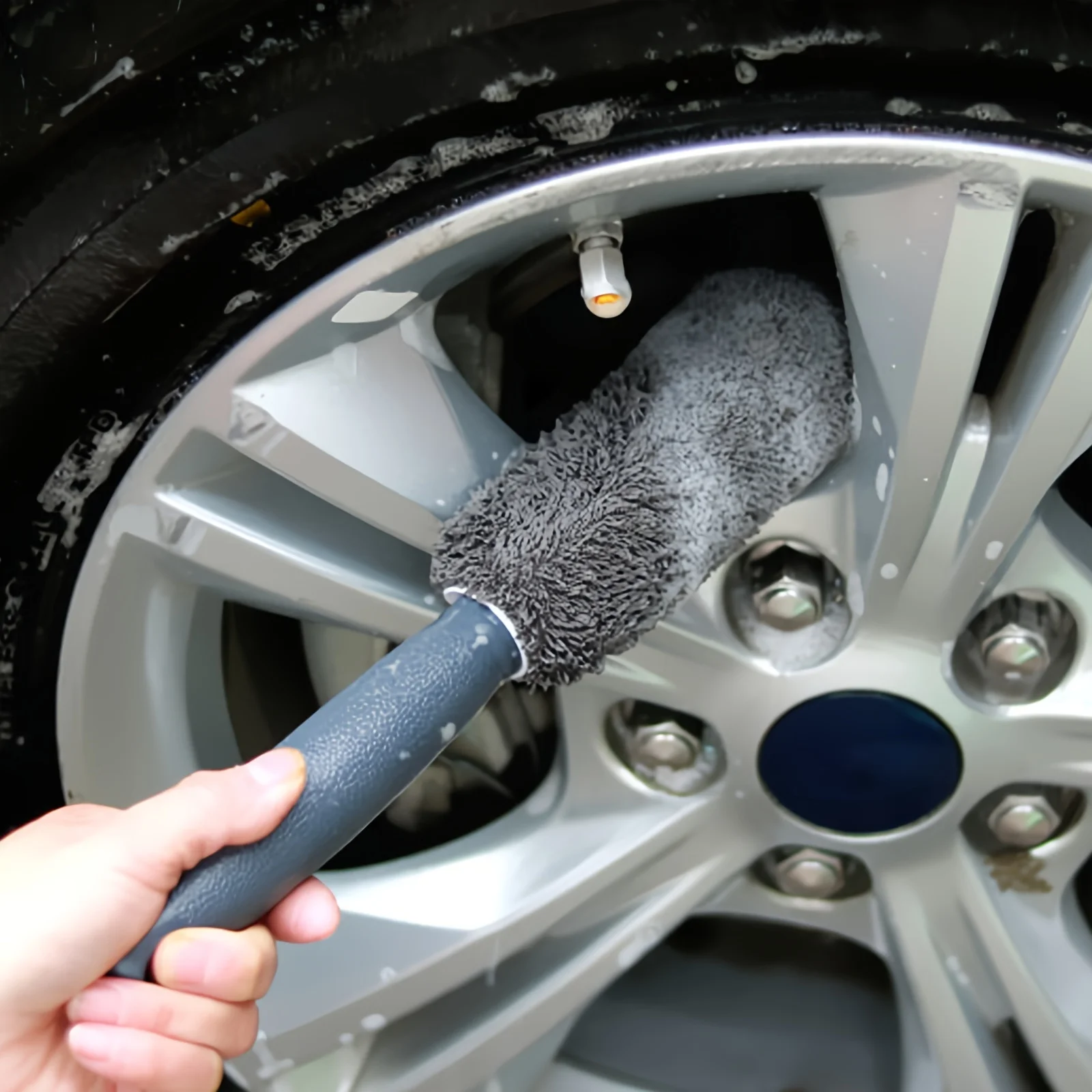Mikrofaser-Autoreifenbürste - effektiver Radnaben- und Felgenreiniger - perfekt für die Autowartung