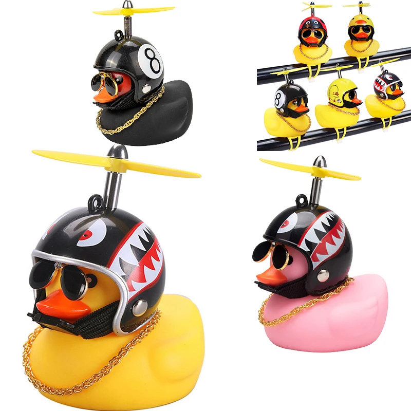 Auto Ente mit Helm gebrochenem Wind Anhänger kleine gelbe Ente Rennrad Motor Helm Reiten Radfahren Zubehör