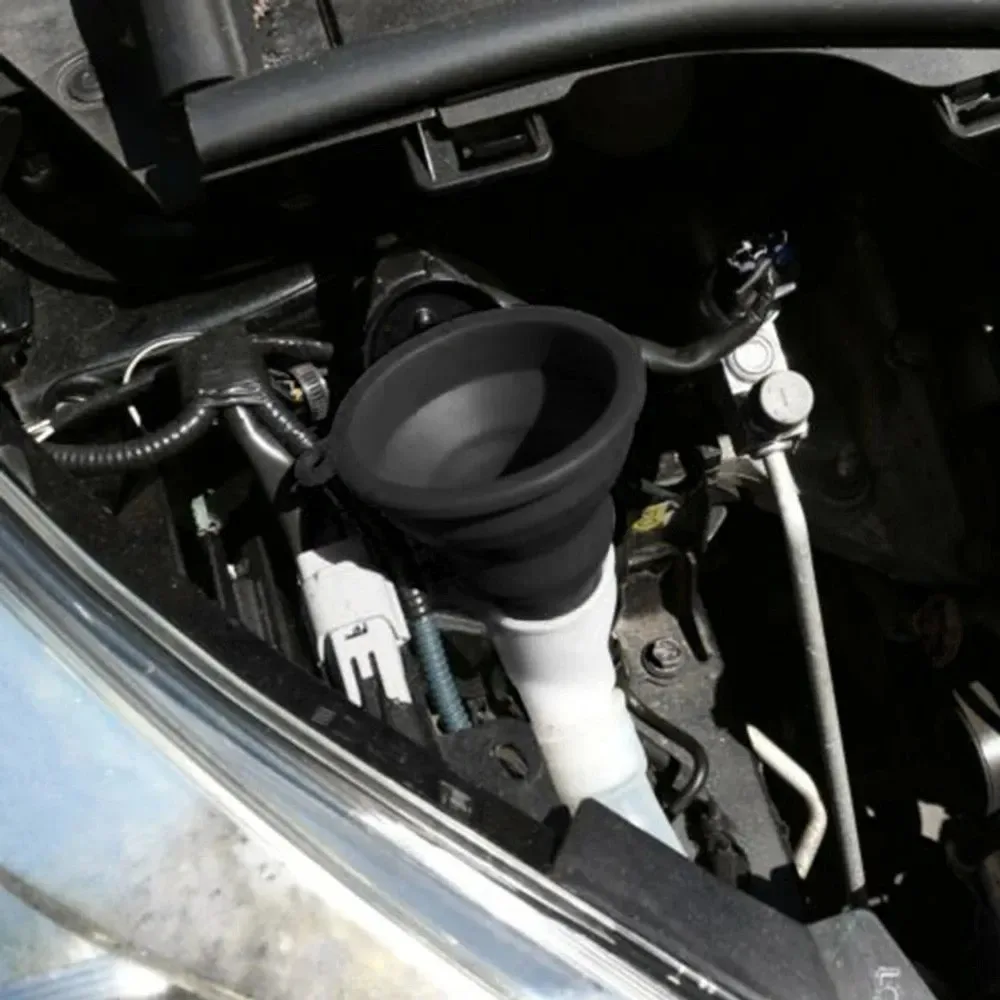 Motortrichter Auto Universal Silikon Flüssigkeitstrichter – Bild 5
