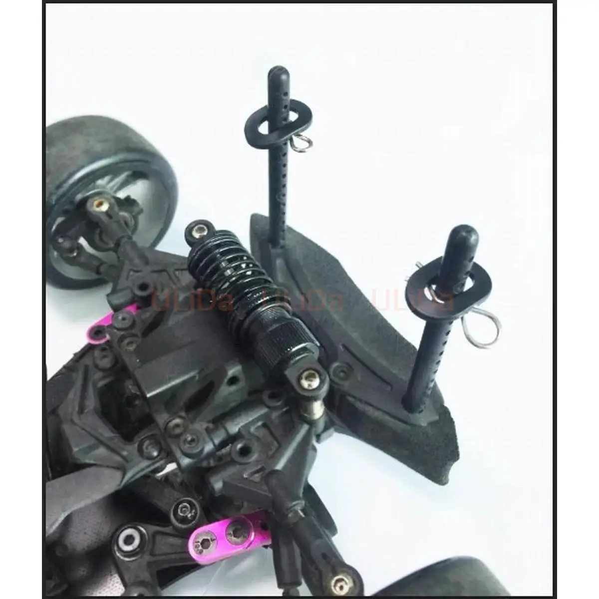 RC Auto Karosserie-Abstandshalter, Karosseriesäulen-Polster (4 Stück) – Bild 3