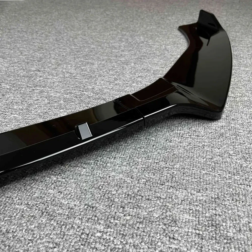 Maxton Style glänzend schwarze Frontstoßstangen-Splitterlippe für VW – Bild 6
