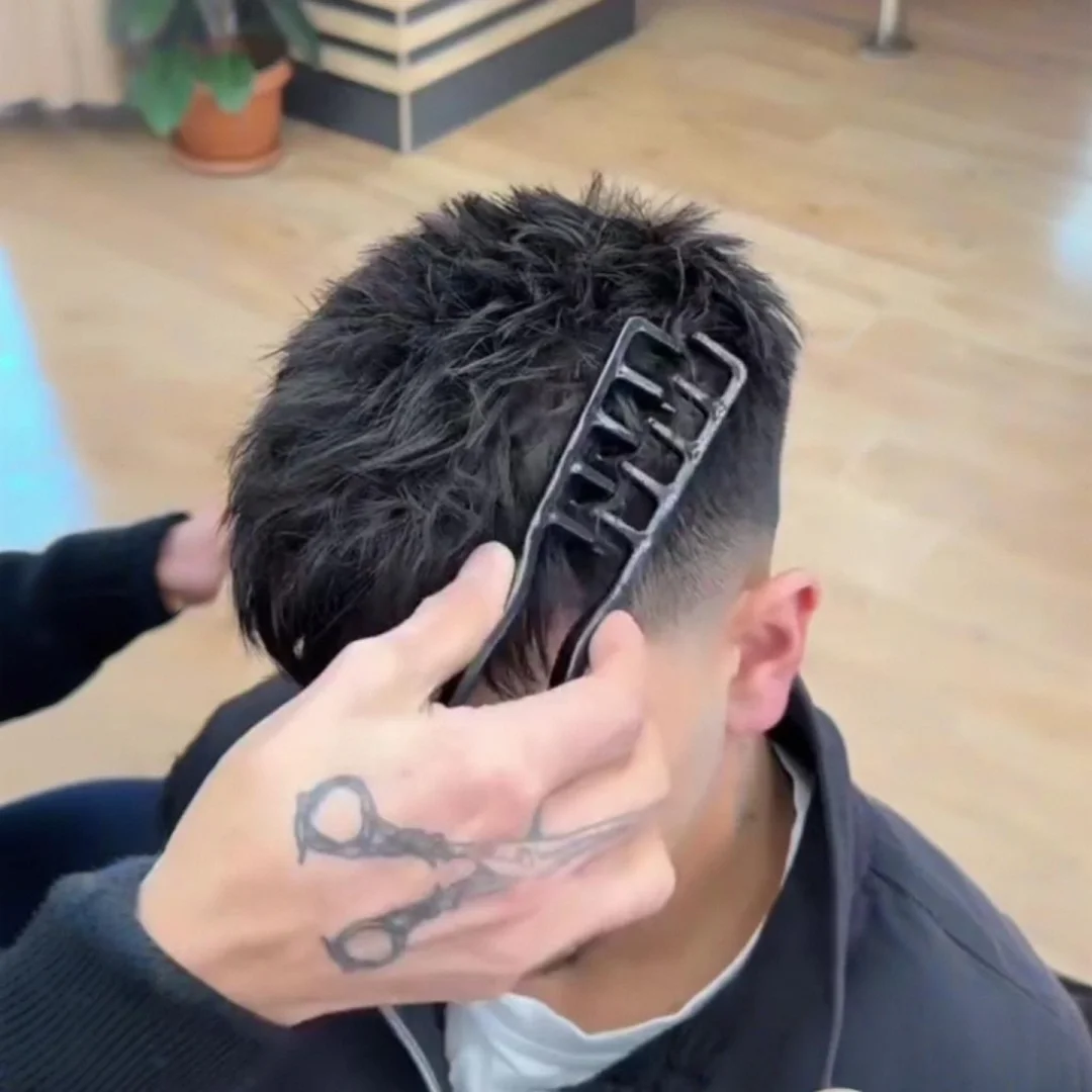 Flauschiger Haarstyling-Kamm für Männer, V-förmiger – Bild 2